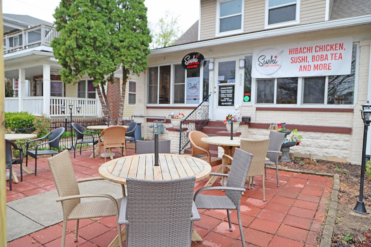 Sushi And Boba Tea House